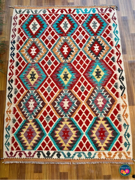 Pure wool kilim 5'8x4'1"