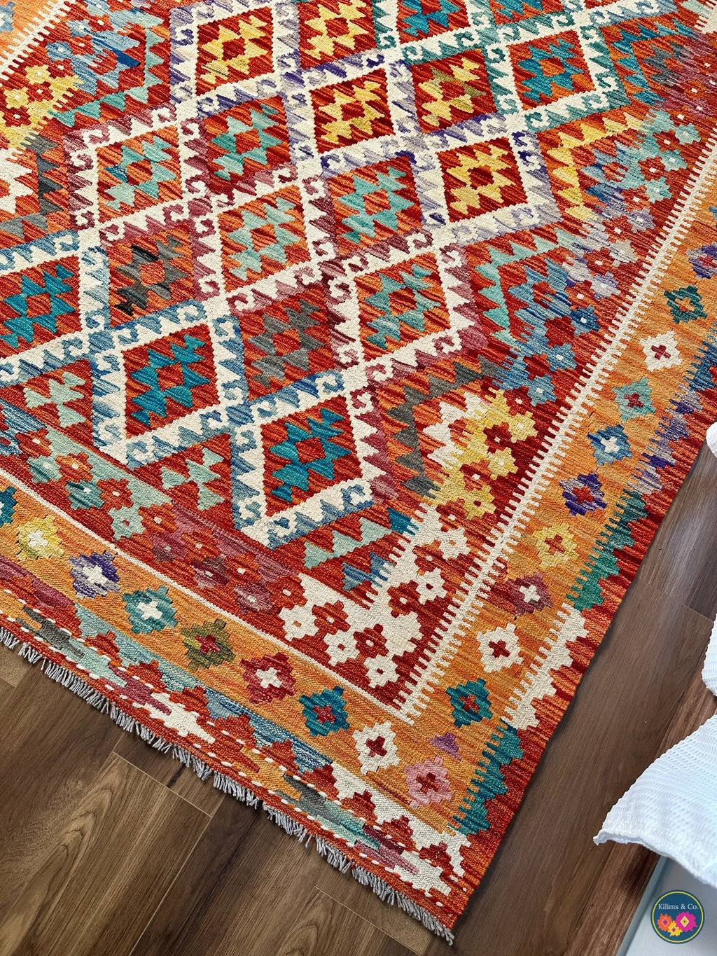 Pure Wool kilim 6ft 4in x 5ft 2in