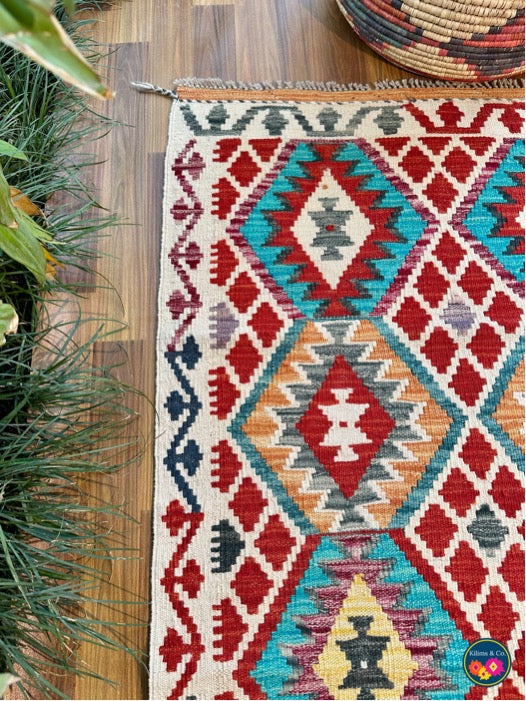Pure wool kilim 5'8x4'1"