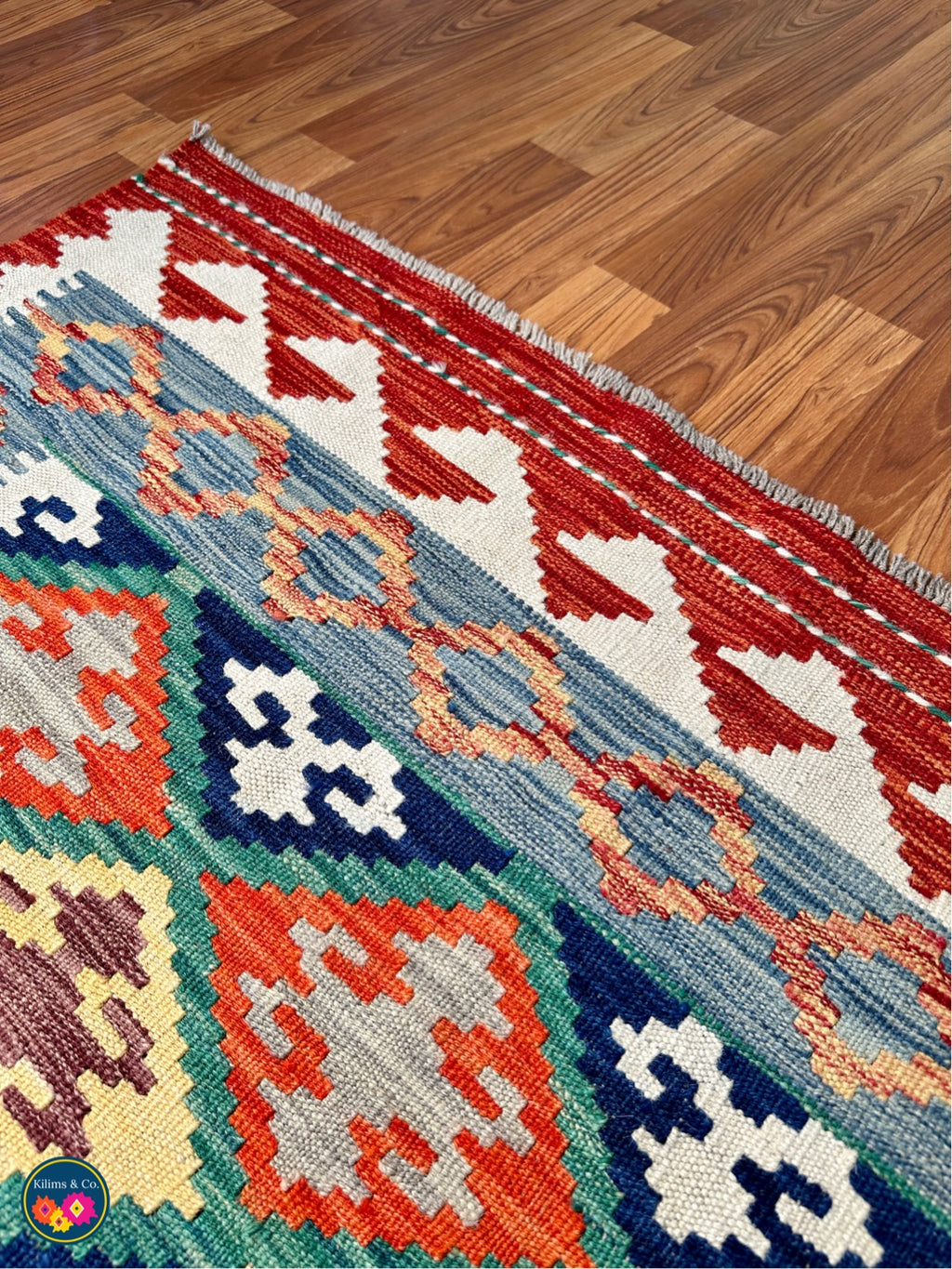 Pure wool kilim 5'7”x4'2”
