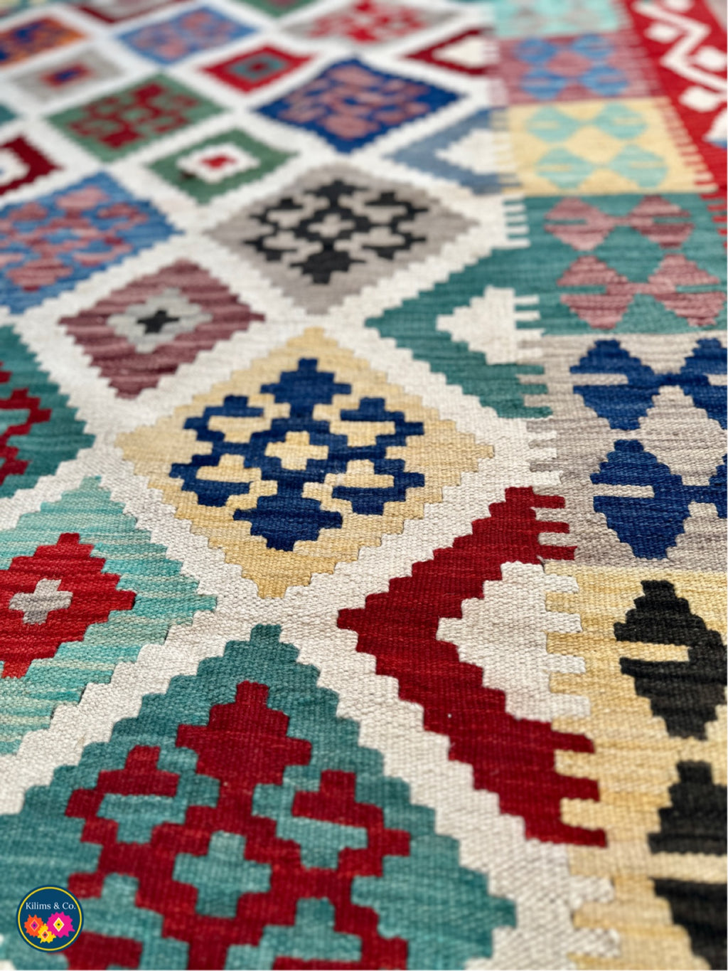 Pure wool kilim  6'6"x5'1