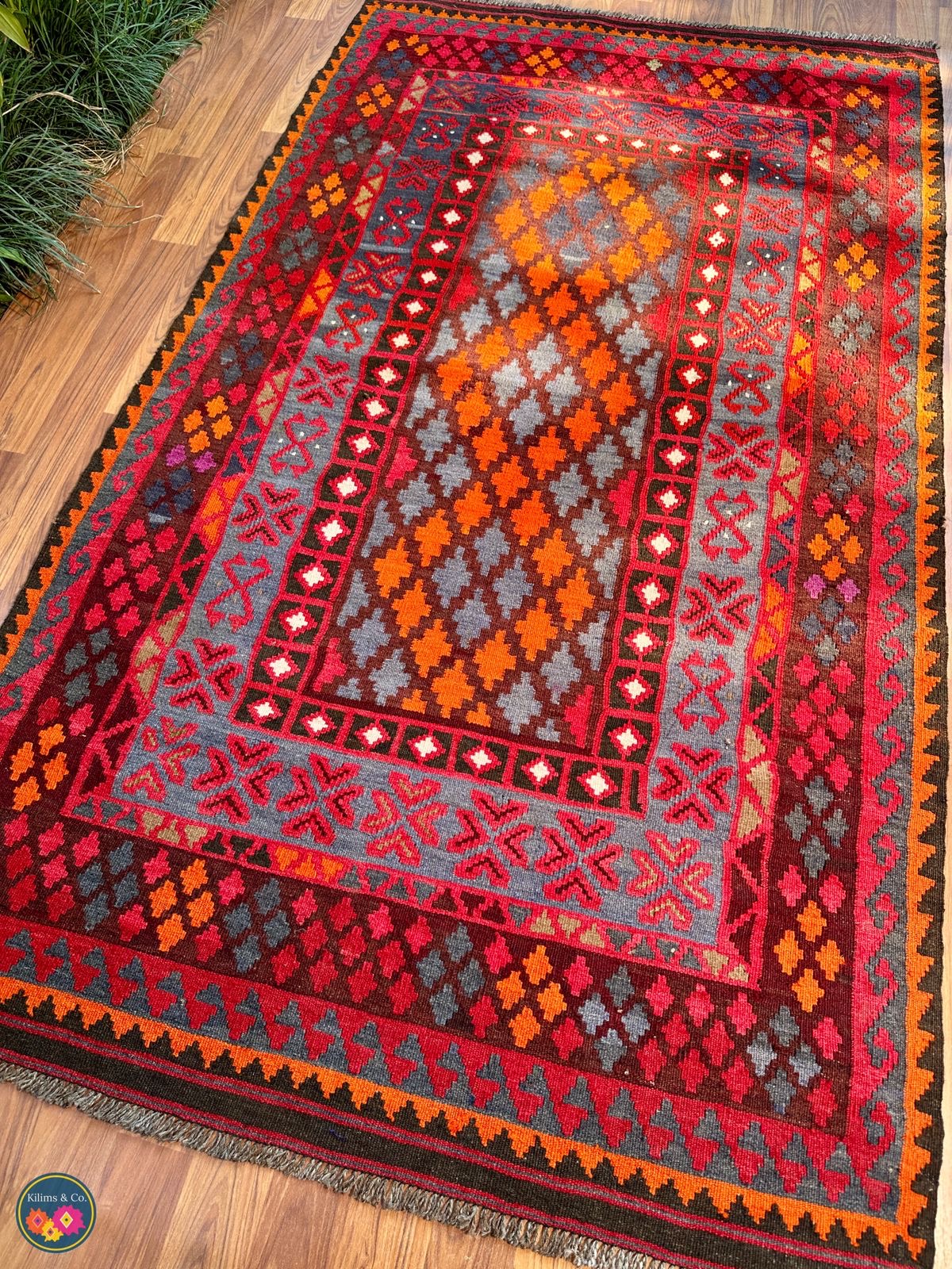 Pure wool kilim 6ft 5in x 3ft 8in