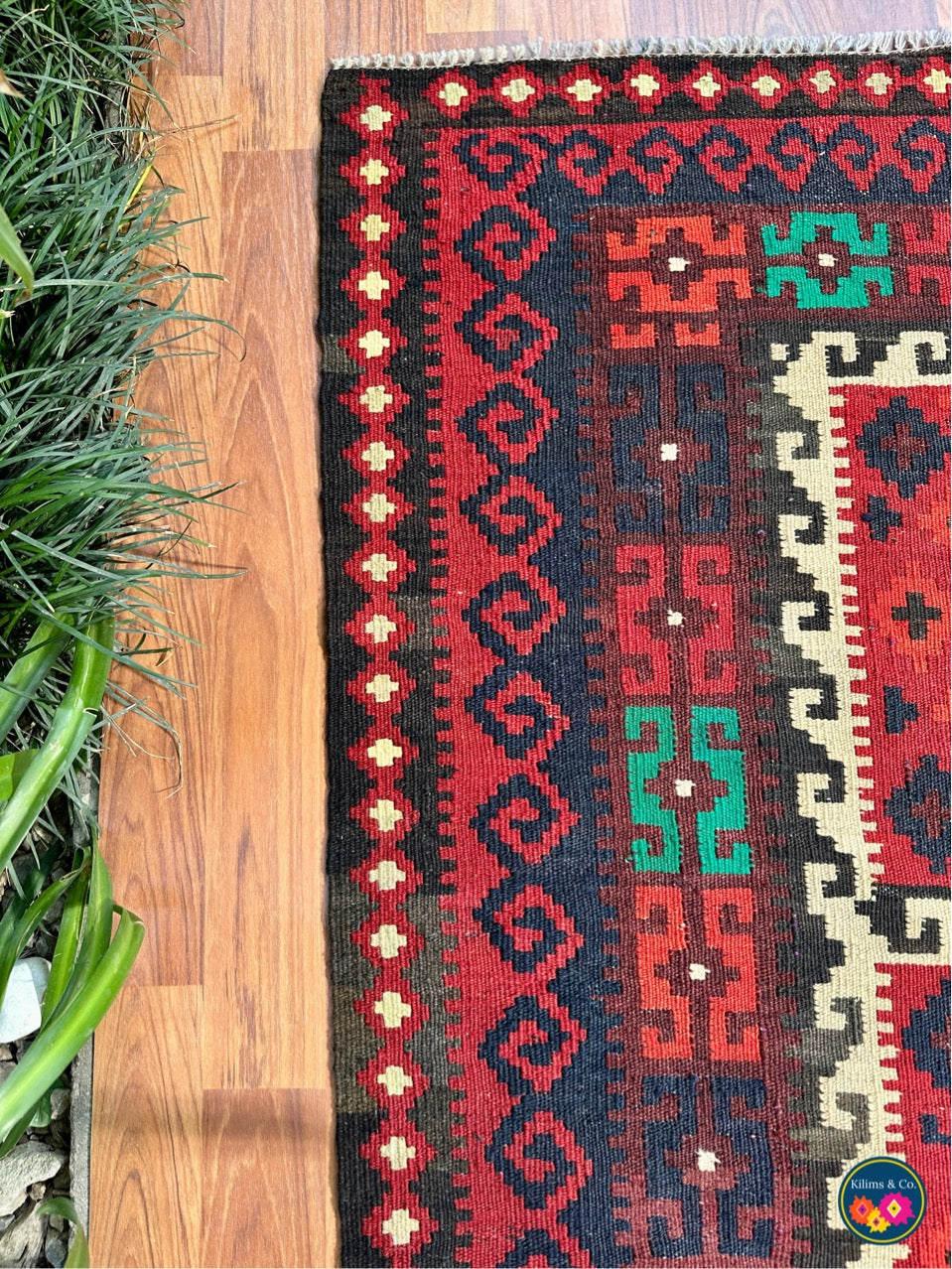 Pure wool kilim 4ft 4in x 3ft 1in