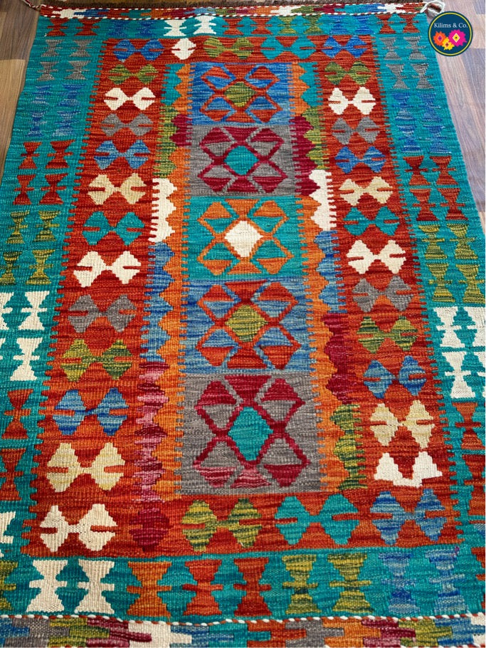 Pure wool kilim 4ft 9in x 3ft 4in