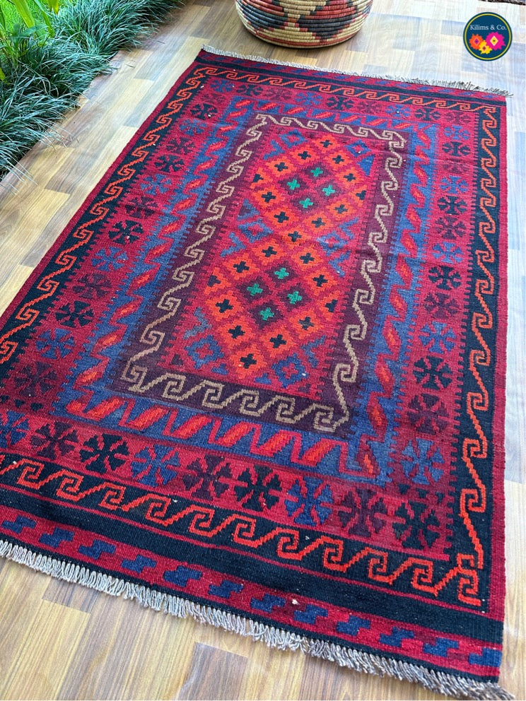 Pure wool kilim 5ft 2in x 3ft 4in