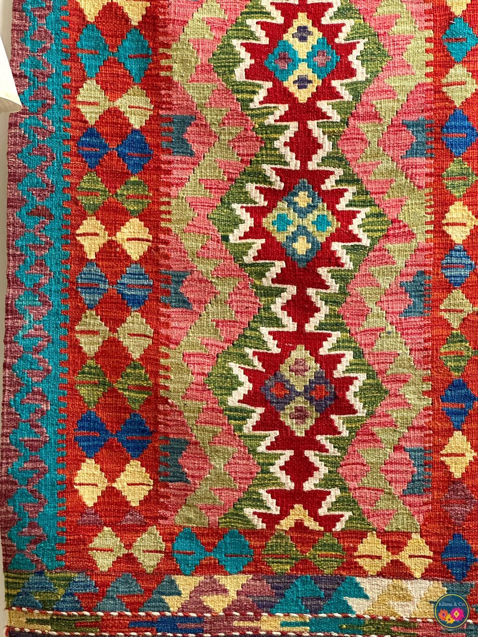 Pure Wool Hanging kilim 4’0”x2’10”