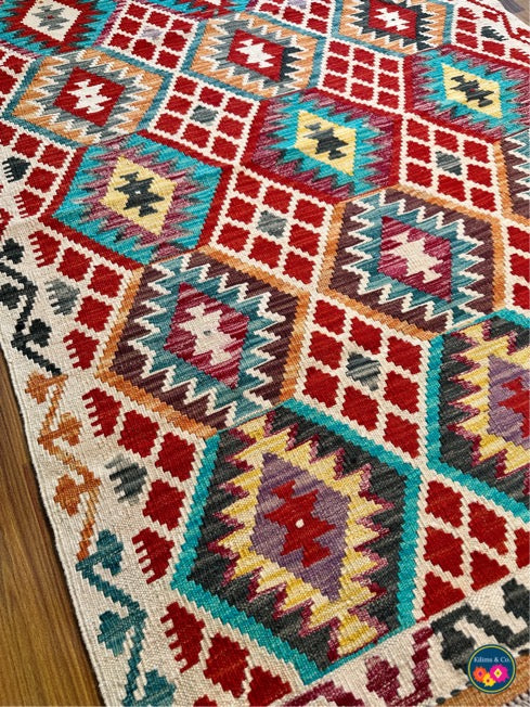 Pure wool kilim 5'8x4'1"