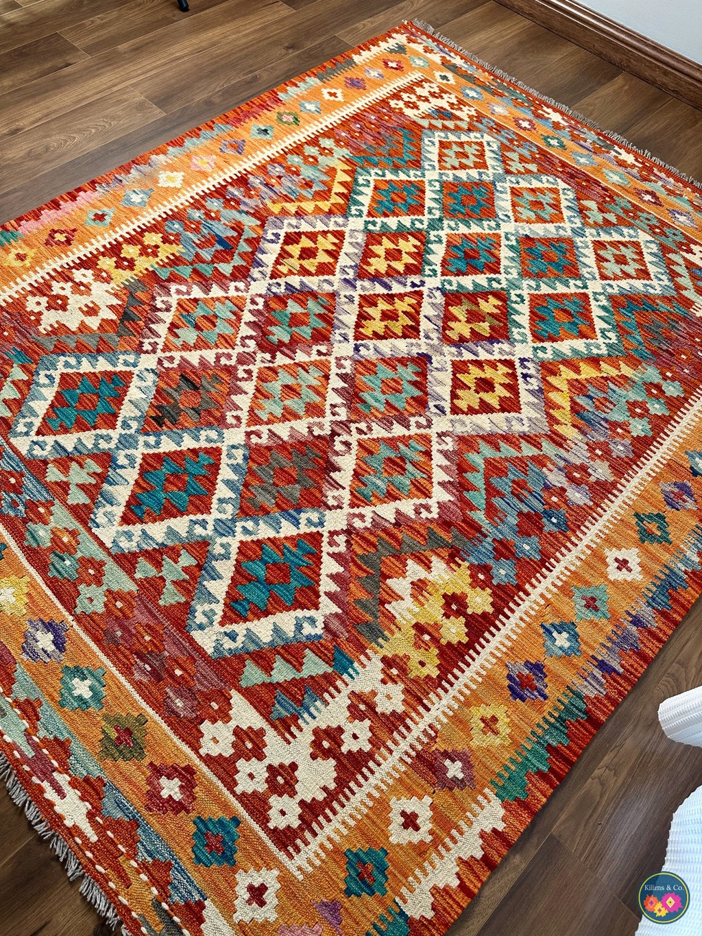 Pure Wool kilim 6ft 4in x 5ft 2in