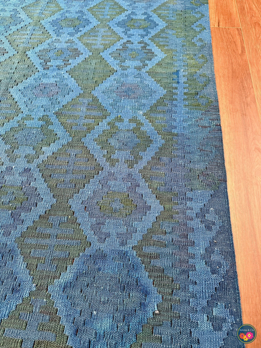 Pure Wool kilim 6ft 11in x 5ft 4in