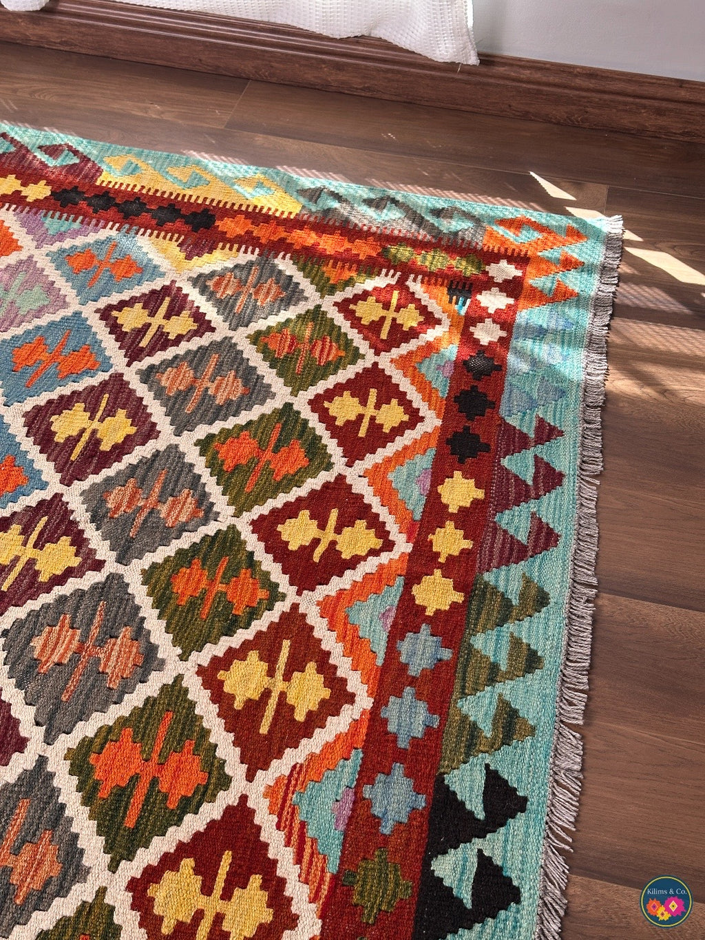 Pure Wool kilim 6ft 10in x 5ft 1in