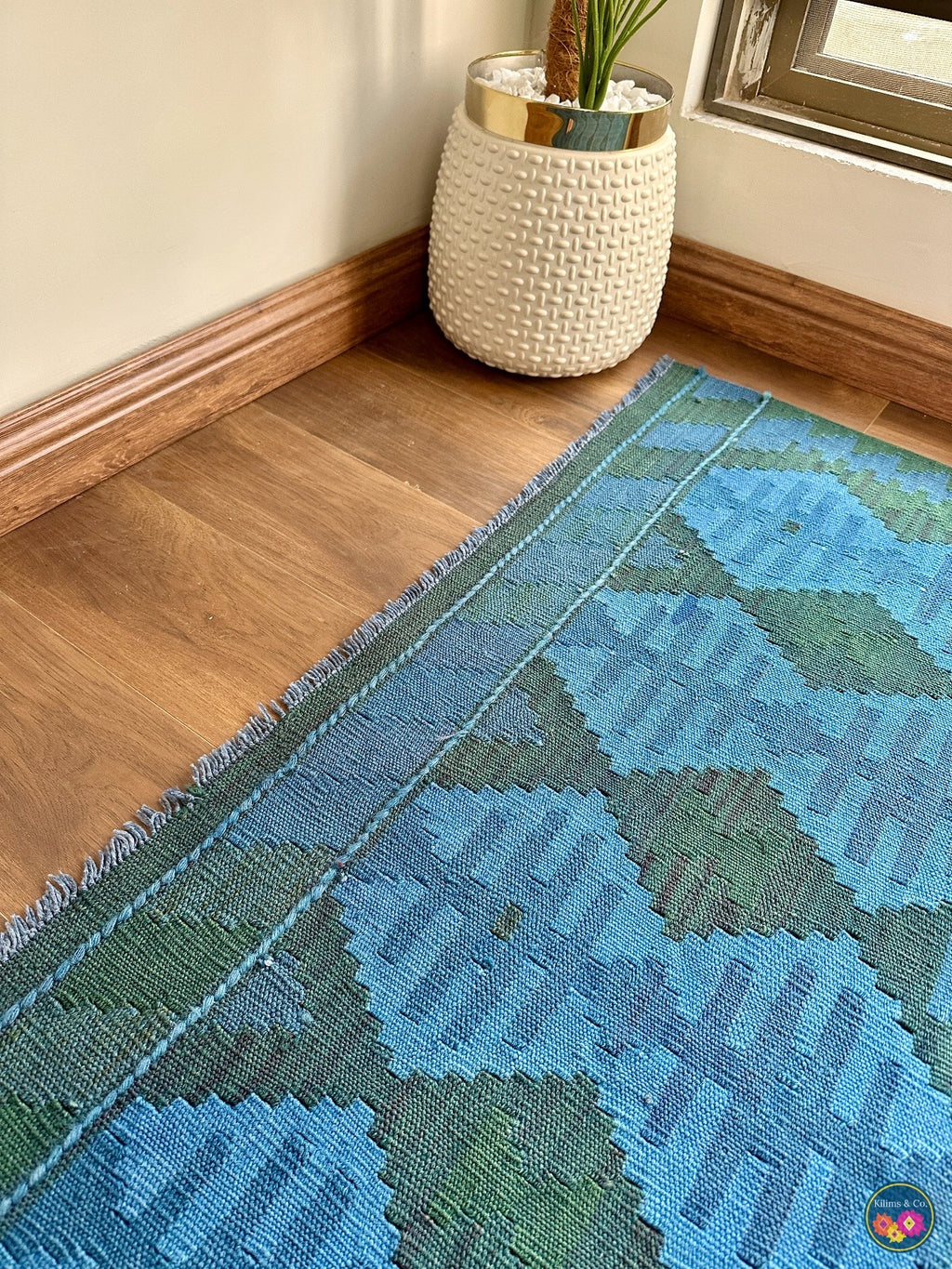 Over-dyed kilim 6ft 6in x 4ft 10in
