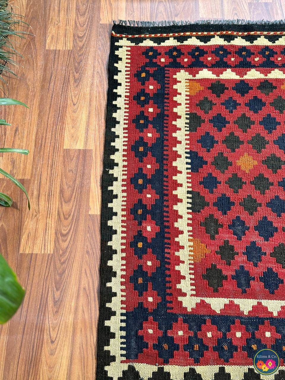 Pure Wool Hanging kilim 3’7”x2’7”