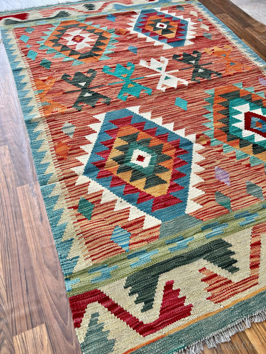 Pure wool kilim 6’1 x 3’11