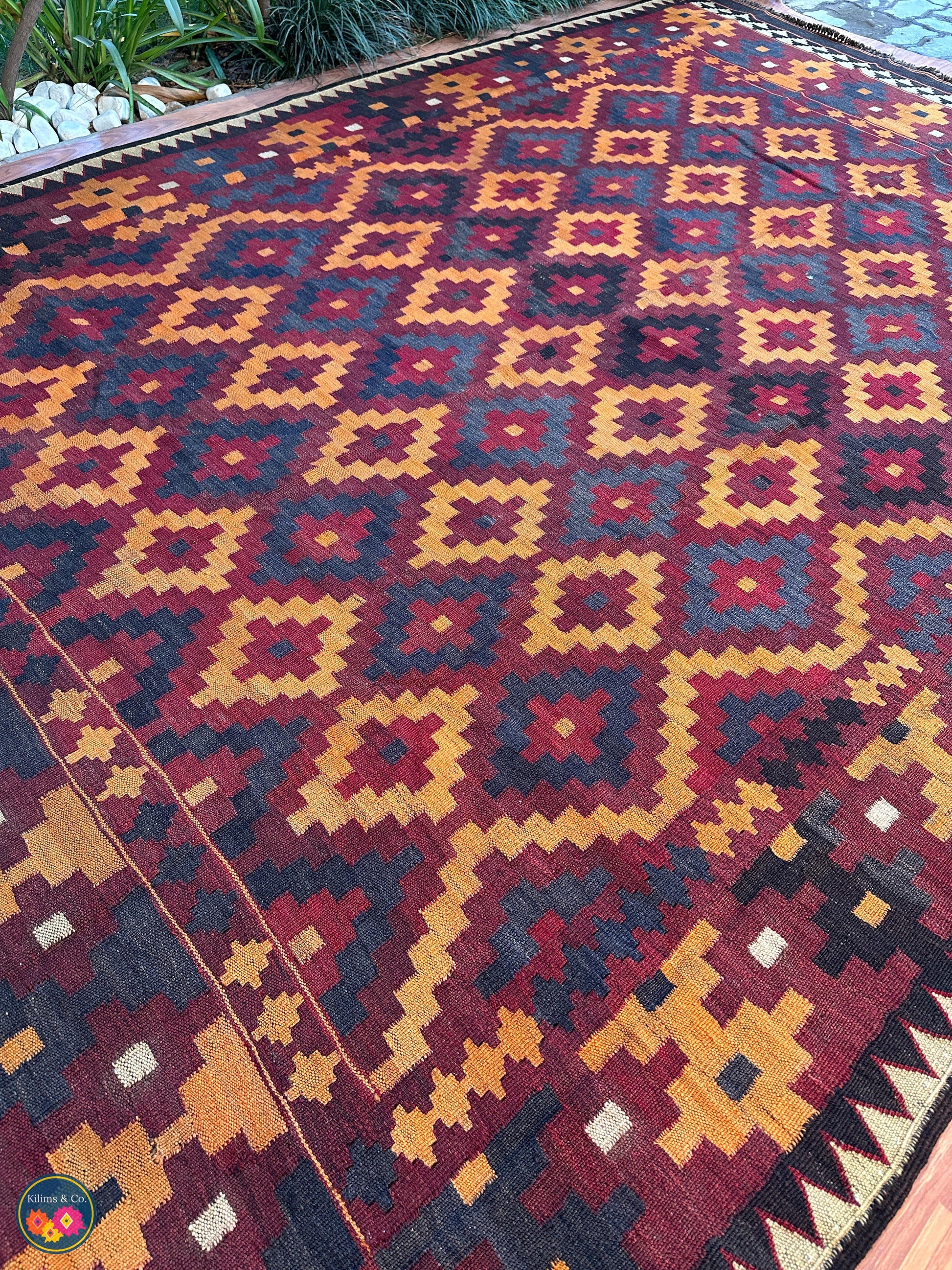Pure Wool kilim 9ft 3in x 6ft 7in