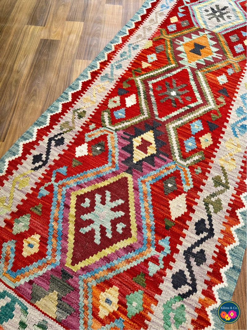 Woolen Floor Runner 6'6x2’2
