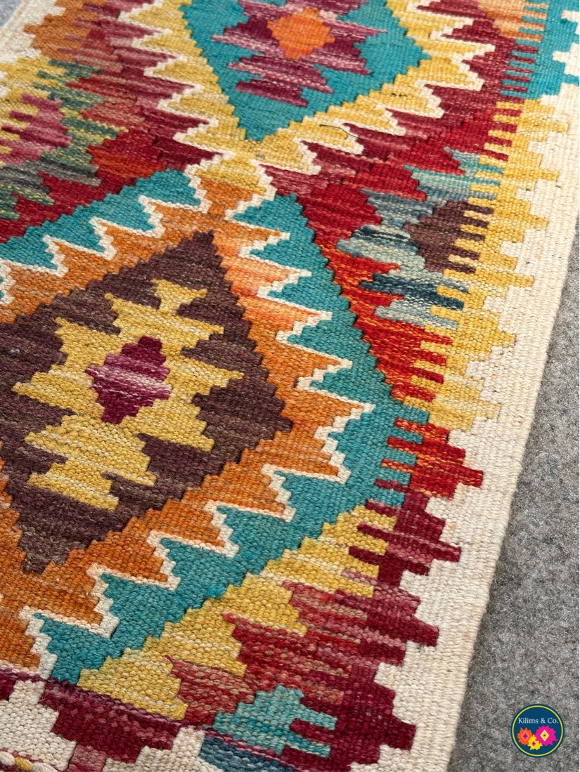 Table Runner (3'10"x1'5")