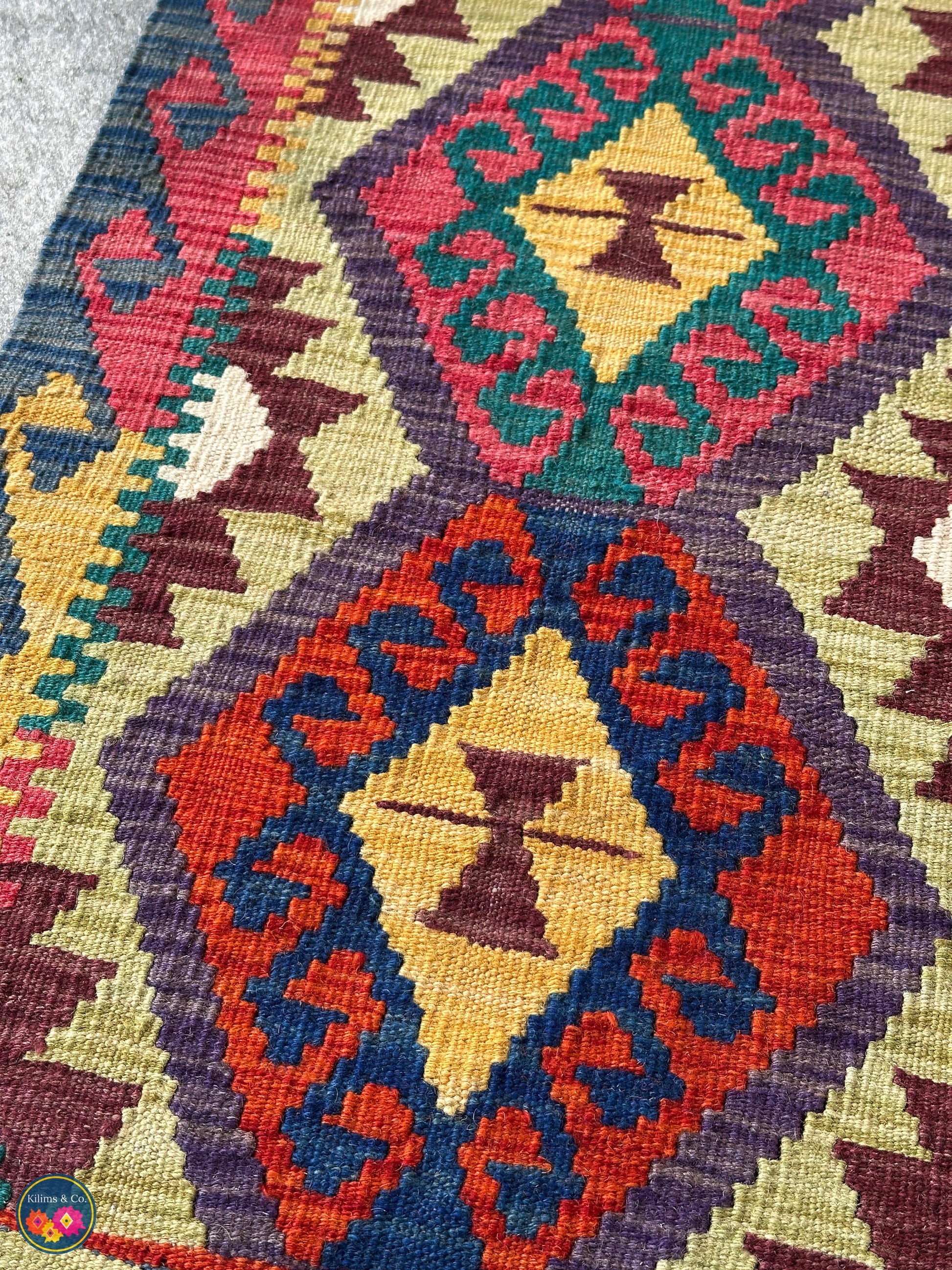 Table Runner (4’9” x 1’10”)