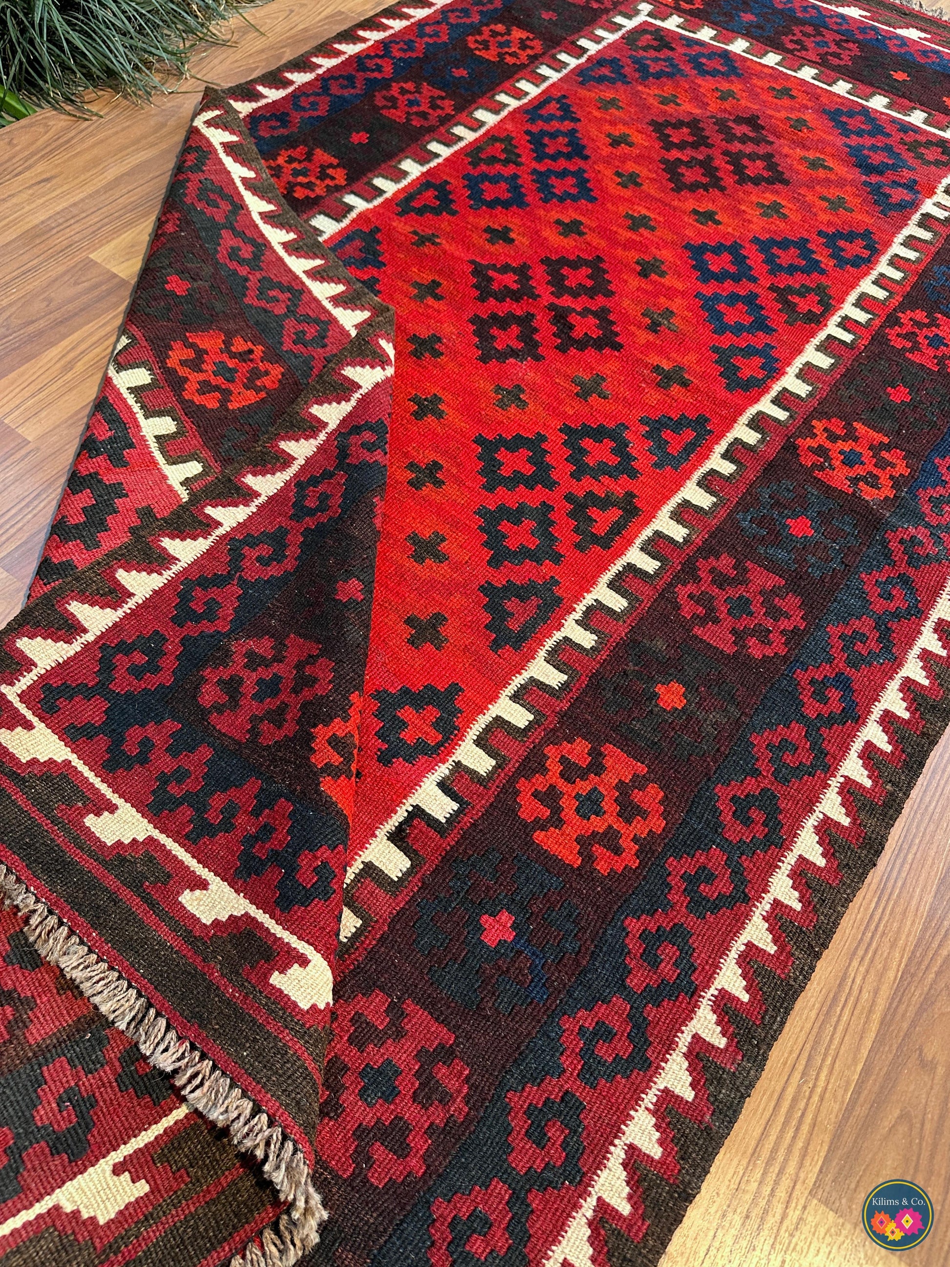 Pure wool kilim 6ft 5in x 3ft 3in