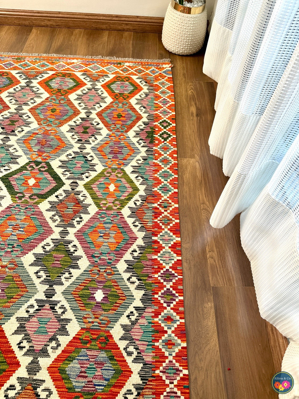 Pure Wool kilim 6ft 4in x 4ft 3in