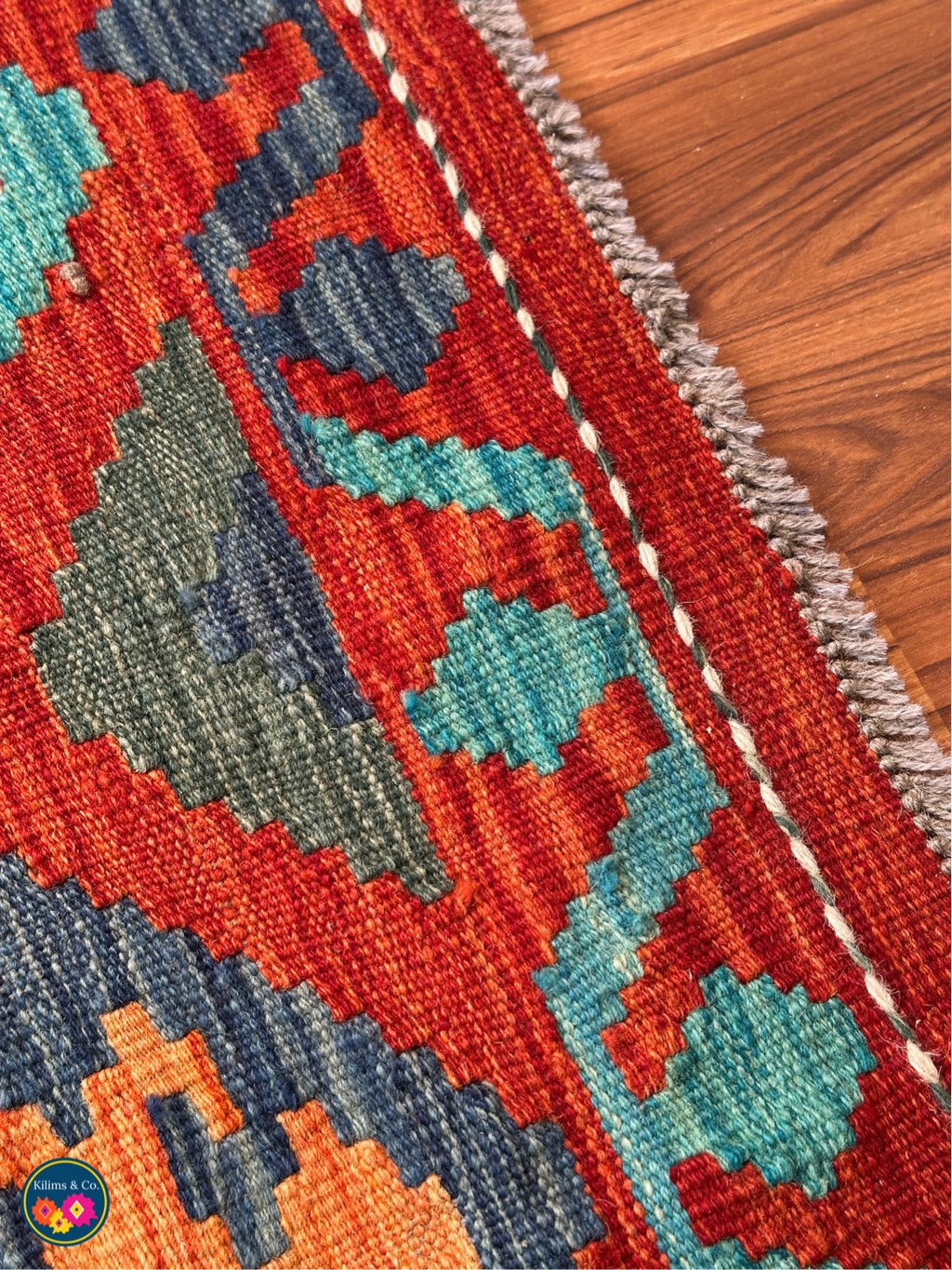 Pure wool kilim 5'7x4'0”