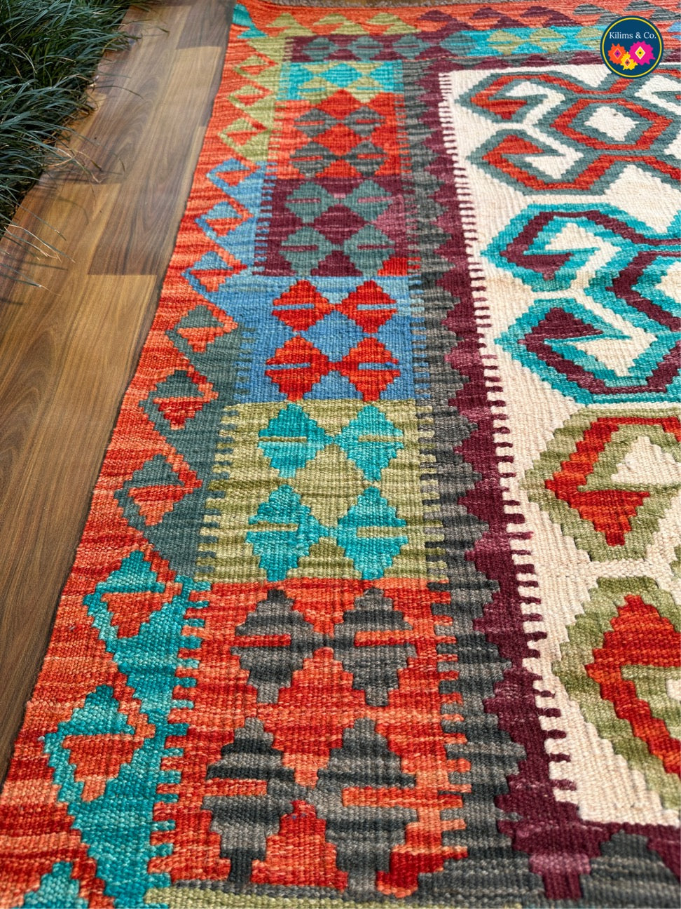 Pure wool kilim 4ft 11in x 3ft 6in
