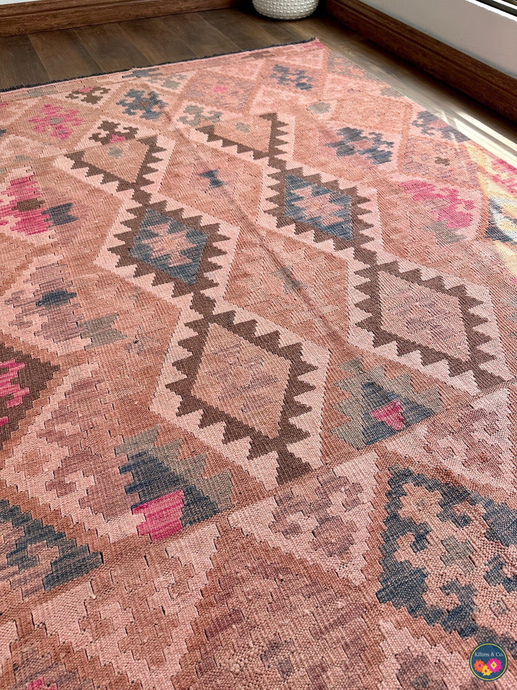 Pure Wool kilim 5ft 11in x 4ft 9in
