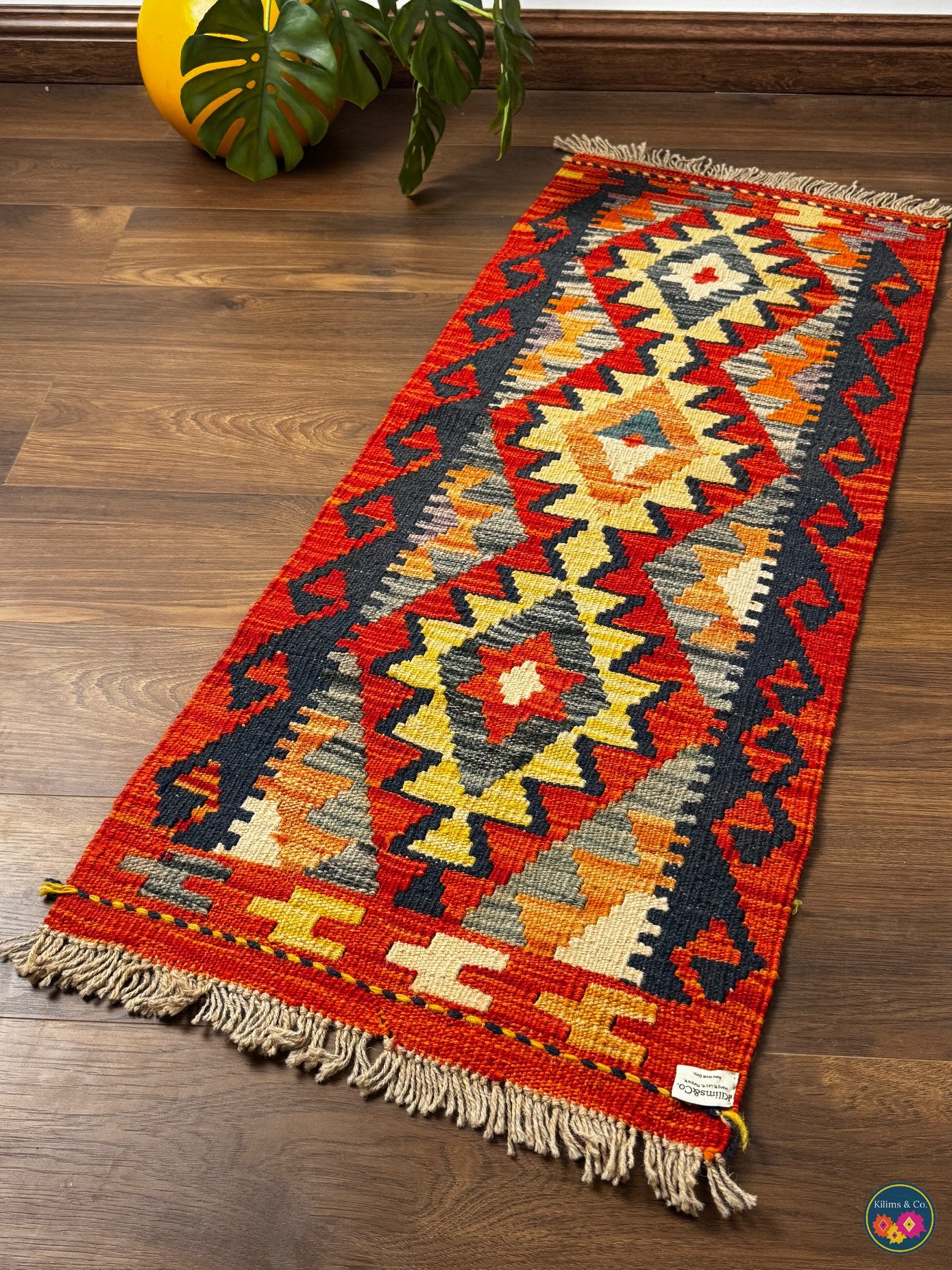 Table Runner (3’9”x1’6”)