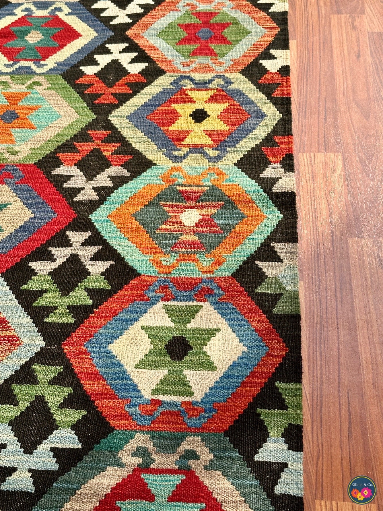 Pure wool kilim (6′8″ × 5′1″)