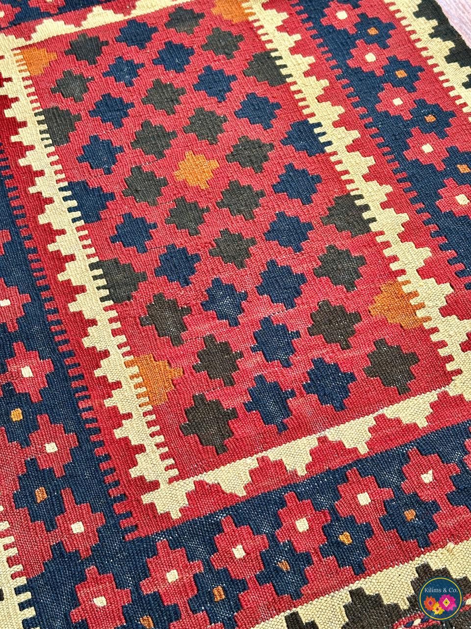 Pure Wool Hanging kilim 3’7”x2’7”