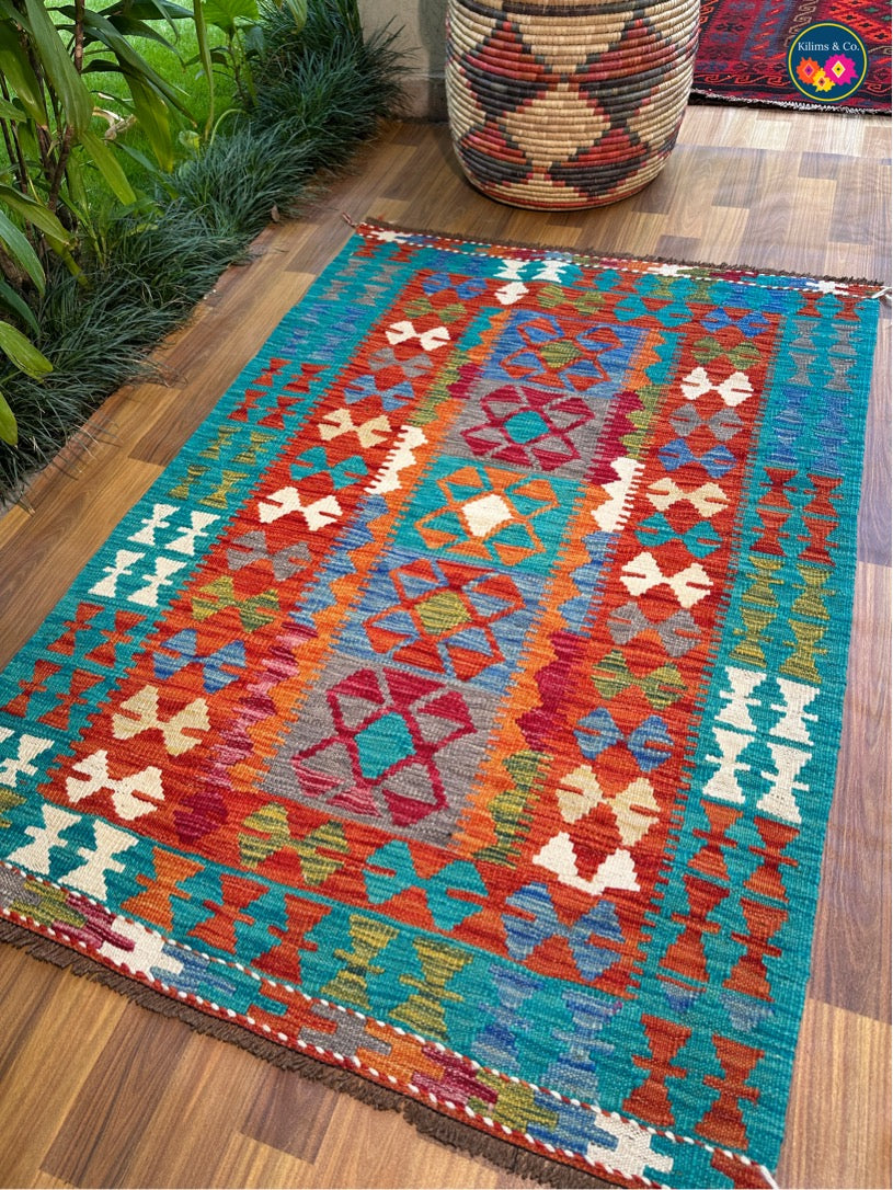 Pure wool kilim 4ft 9in x 3ft 4in