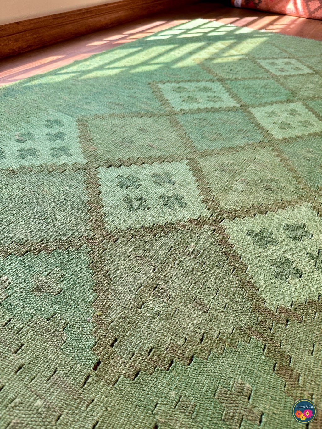 Pure Wool kilim 6ft 4in x 5ft 0in