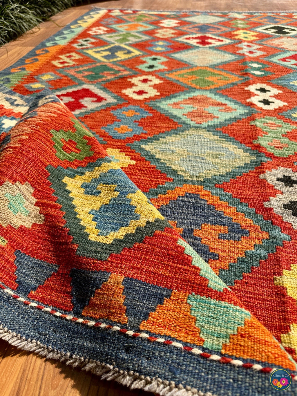 Pure wool kilim (6′5″ × 5′0″)