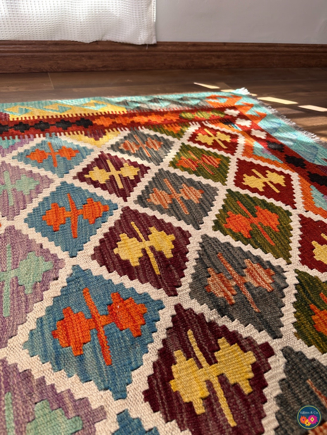 Pure Wool kilim 6ft 10in x 5ft 1in