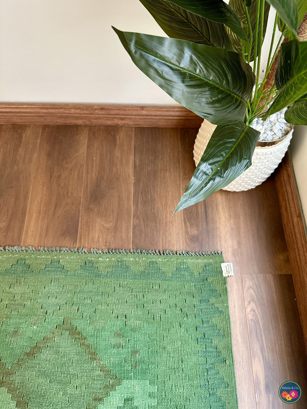 Pure Wool kilim 6ft 4in x 5ft 0in
