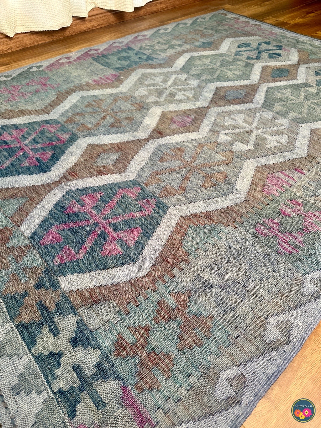 Over-dyed kilim 6ft 5in x 4ft 11in