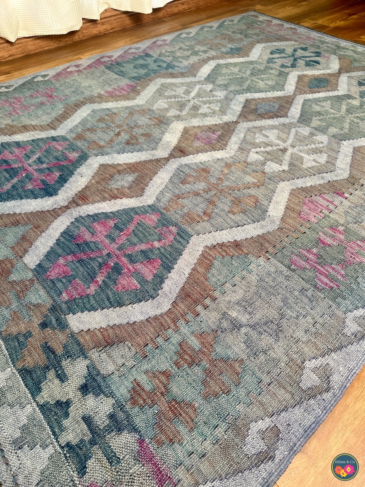 Over-dyed kilim 6ft 5in x 4ft 11in