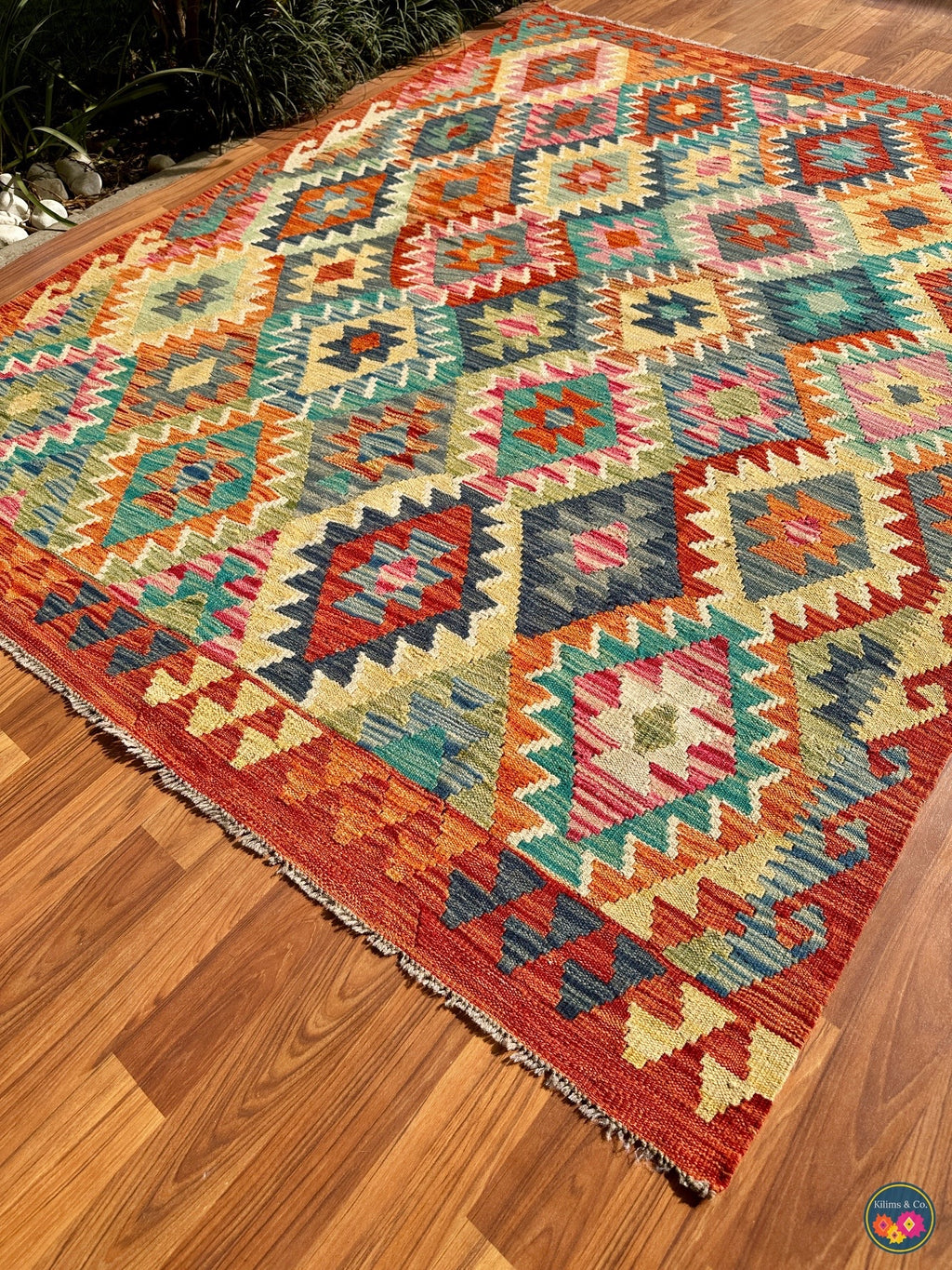 Pure wool kilim (6′6″ × 5′0″)