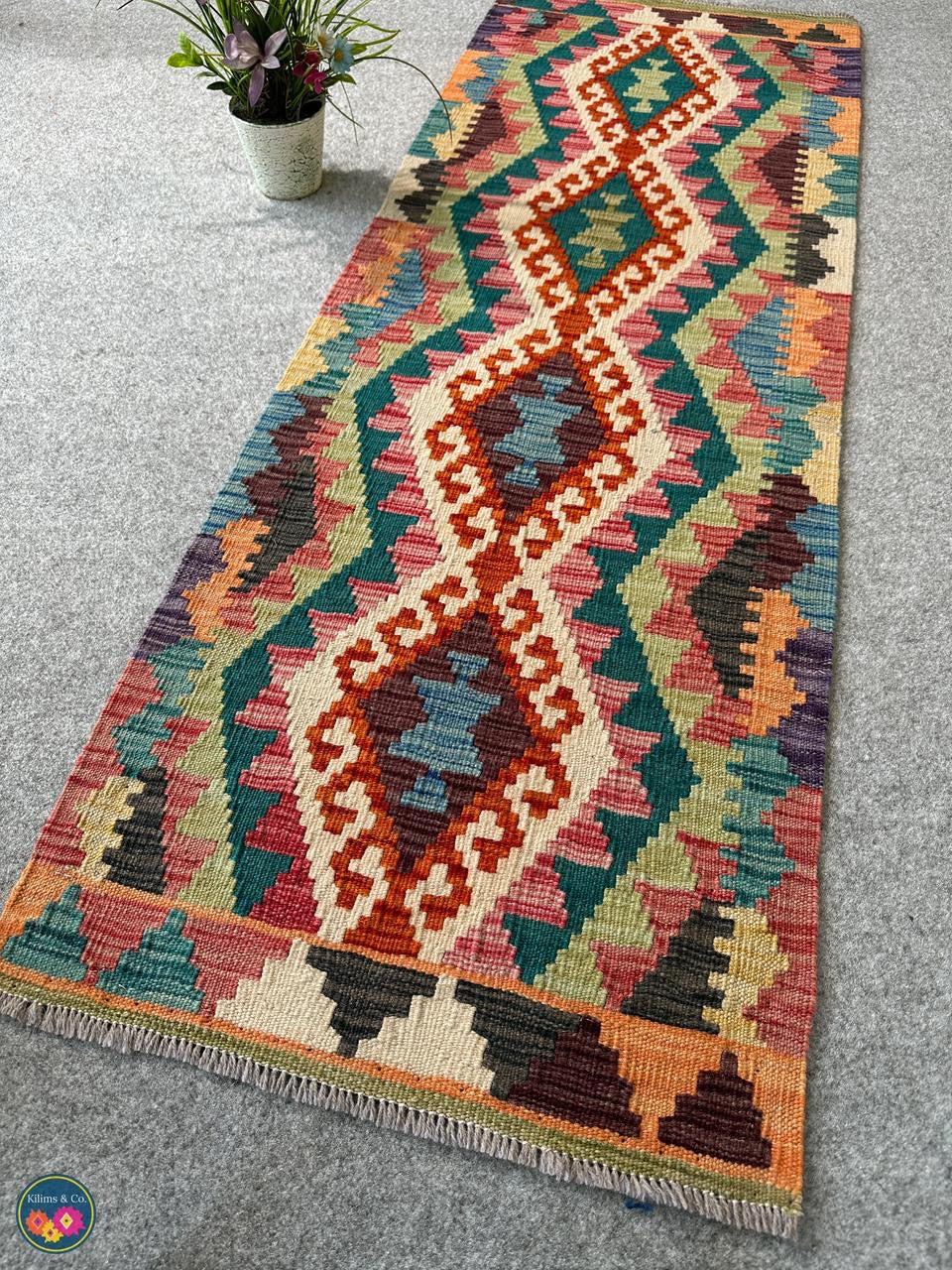 Table Runner (4’11” x 1’9”)
