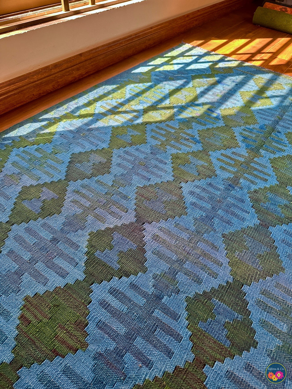 Over-dyed kilim 6ft 6in x 4ft 10in