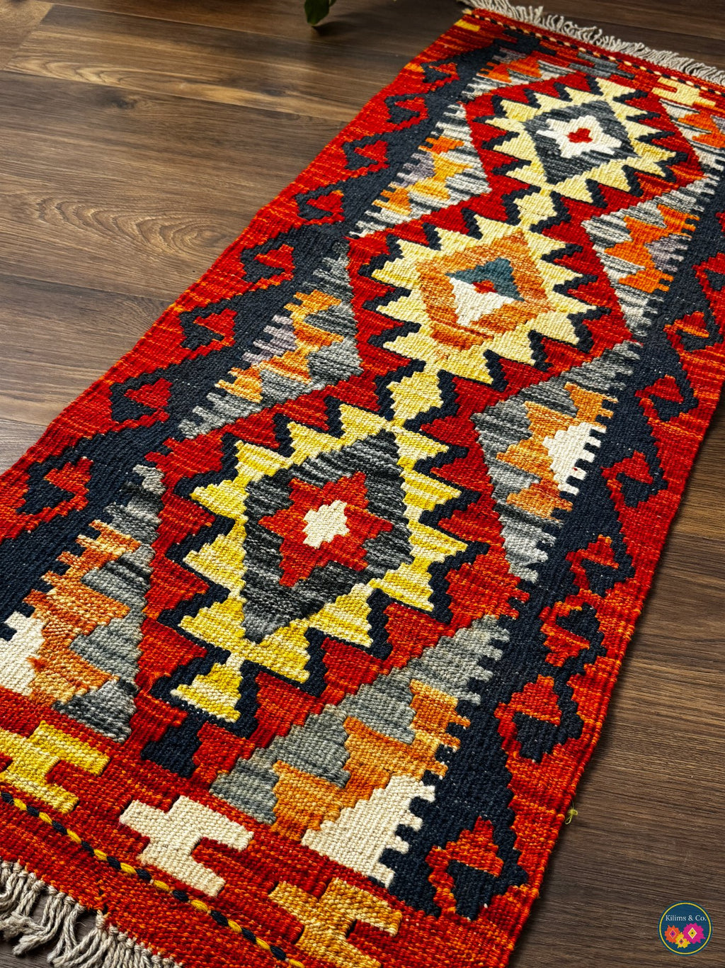 Table Runner (3’9”x1’6”)