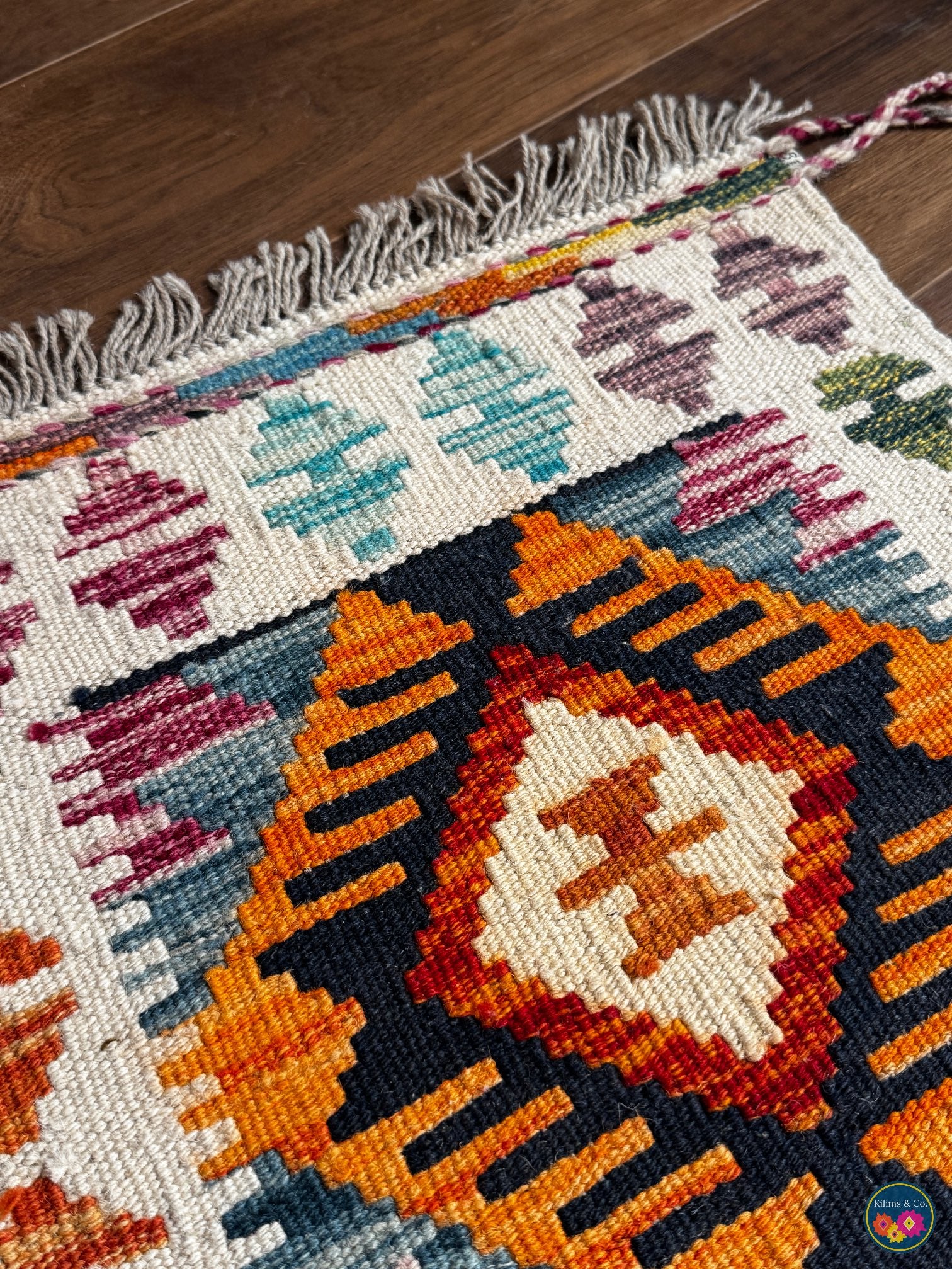 Table Runner (3’11”x1’5”)