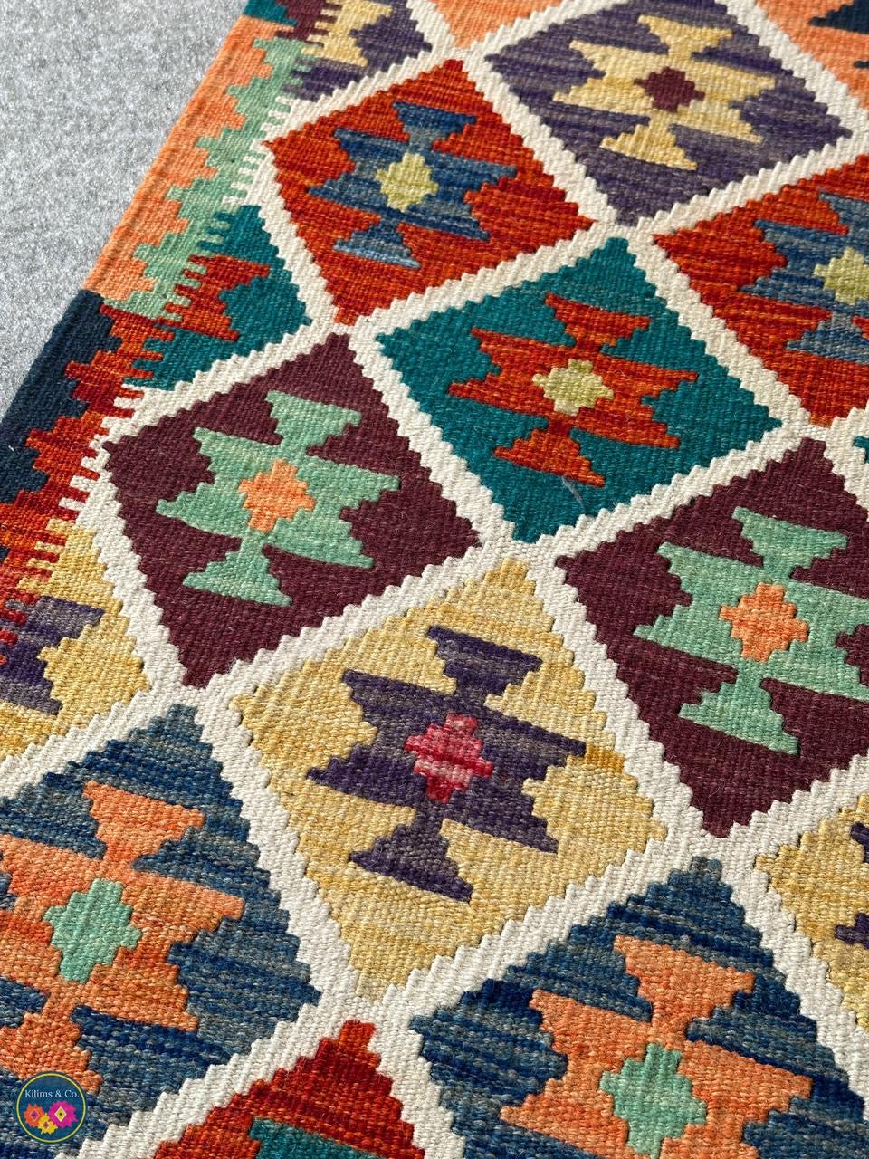 Table Runner (5’0” x 1'8”)