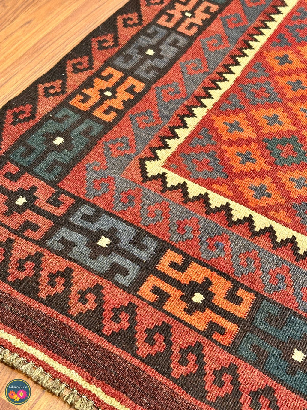 Pure wool kilim 4ft 9in x 2ft 11in