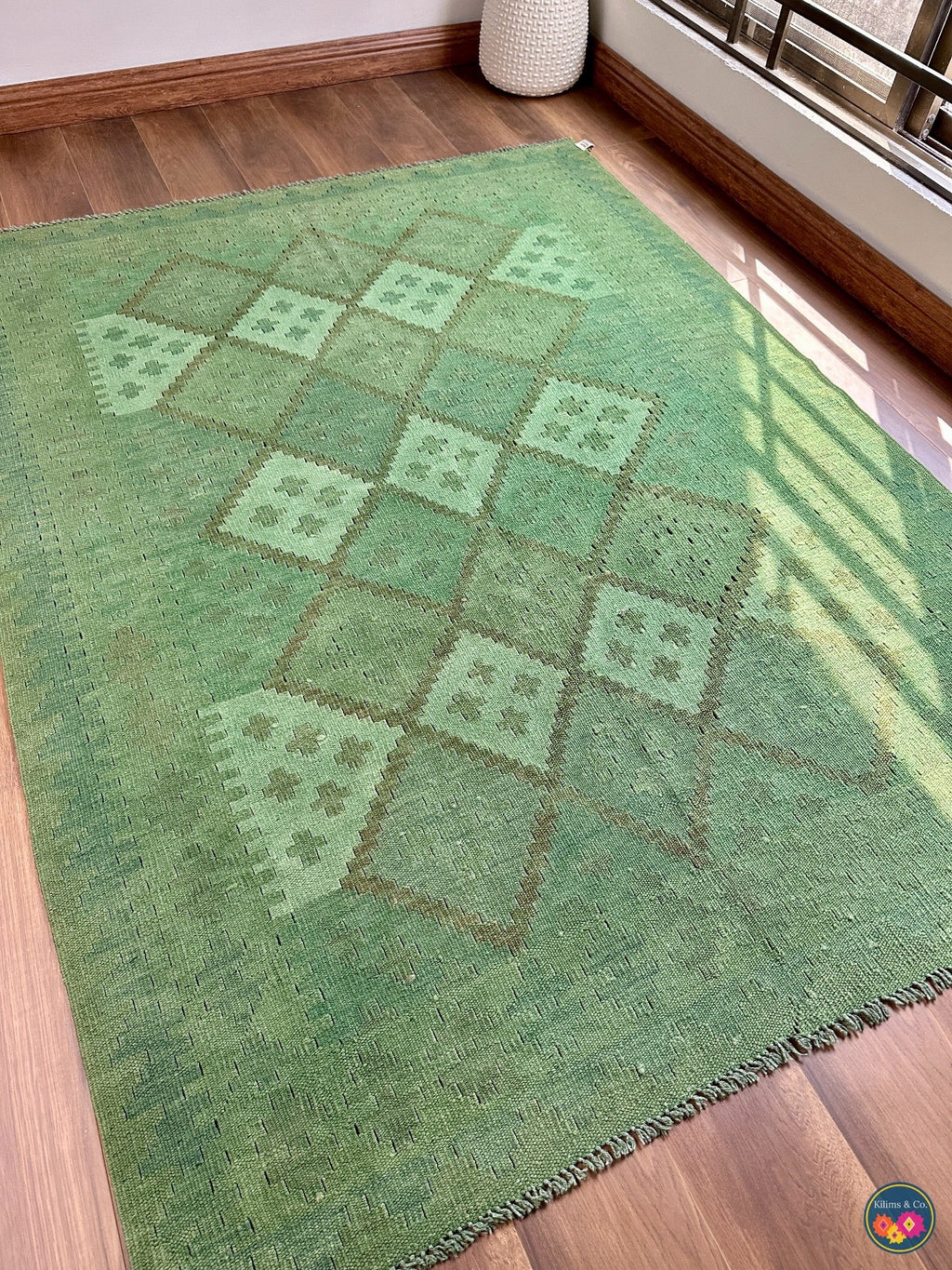 Pure Wool kilim 6ft 4in x 5ft 0in