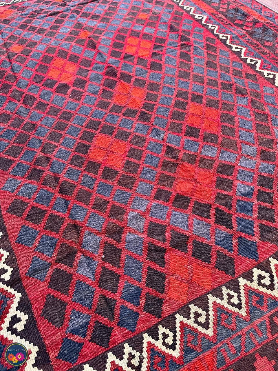 Pure Wool kilim 8ft 9in x 6ft 5in