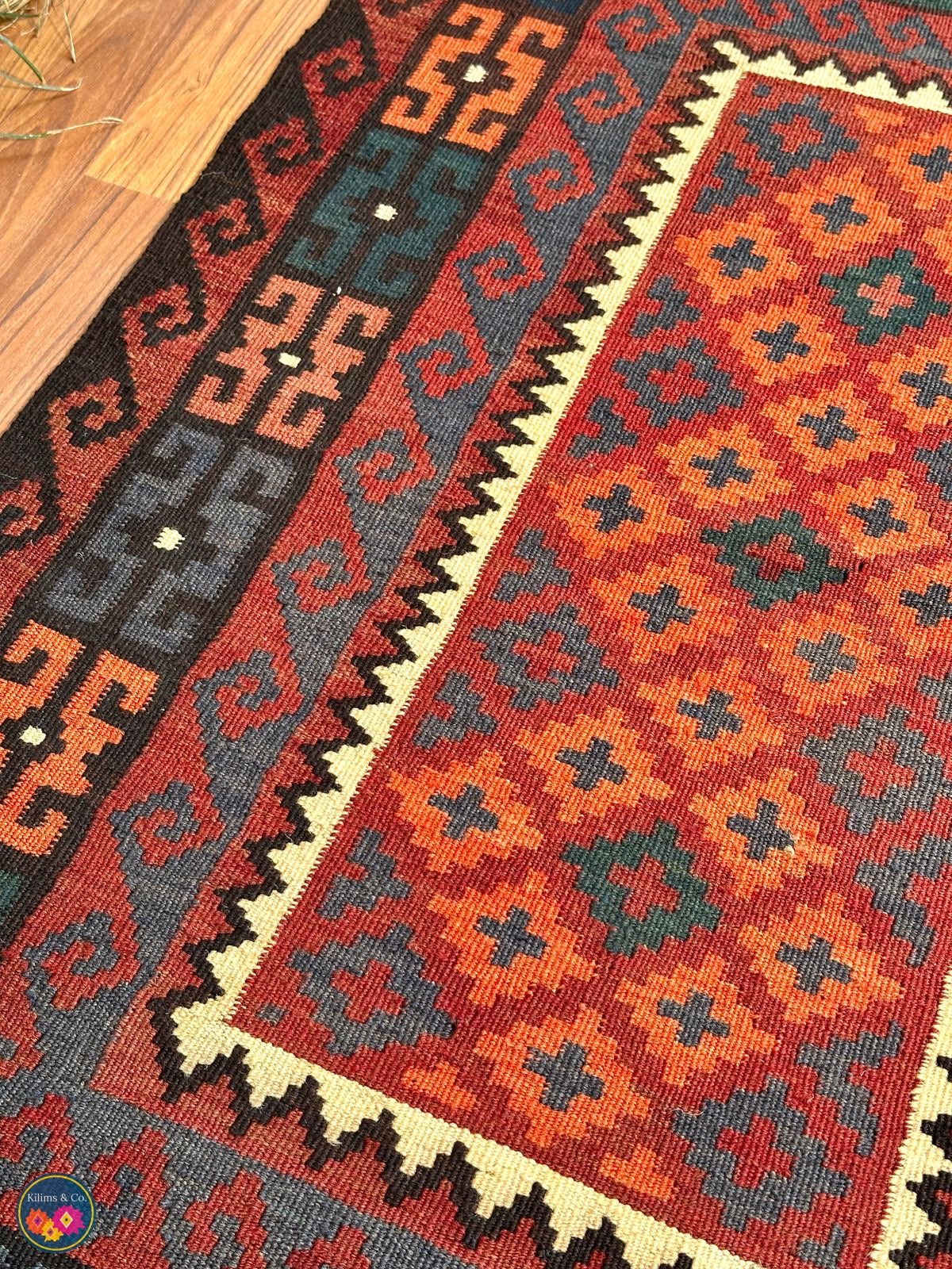 Pure wool kilim 4ft 9in x 2ft 11in