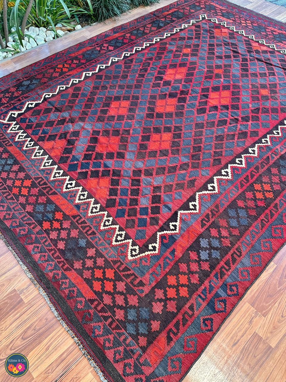 Pure Wool kilim 8ft 9in x 6ft 5in