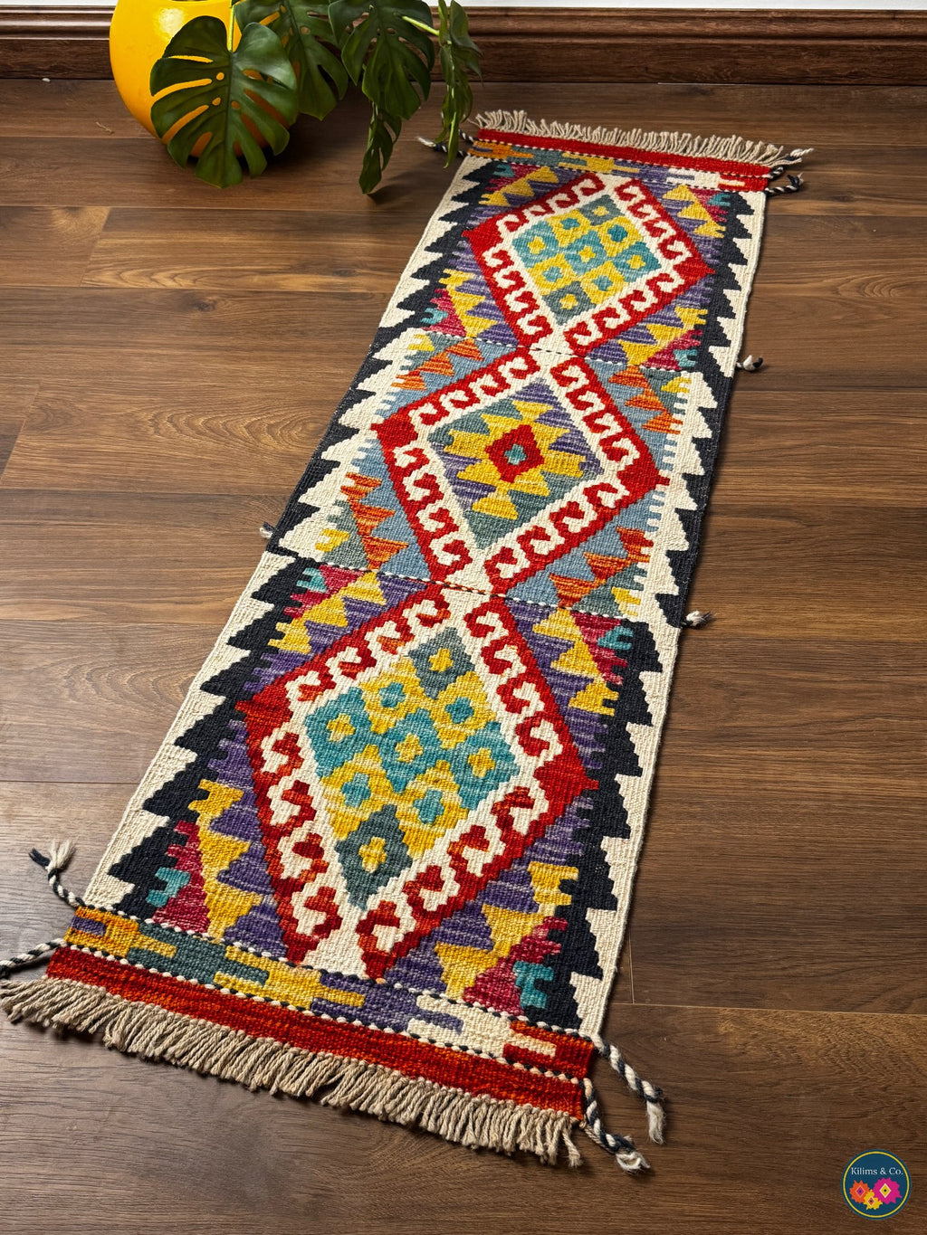Table Runner (4’0”x1’3”)