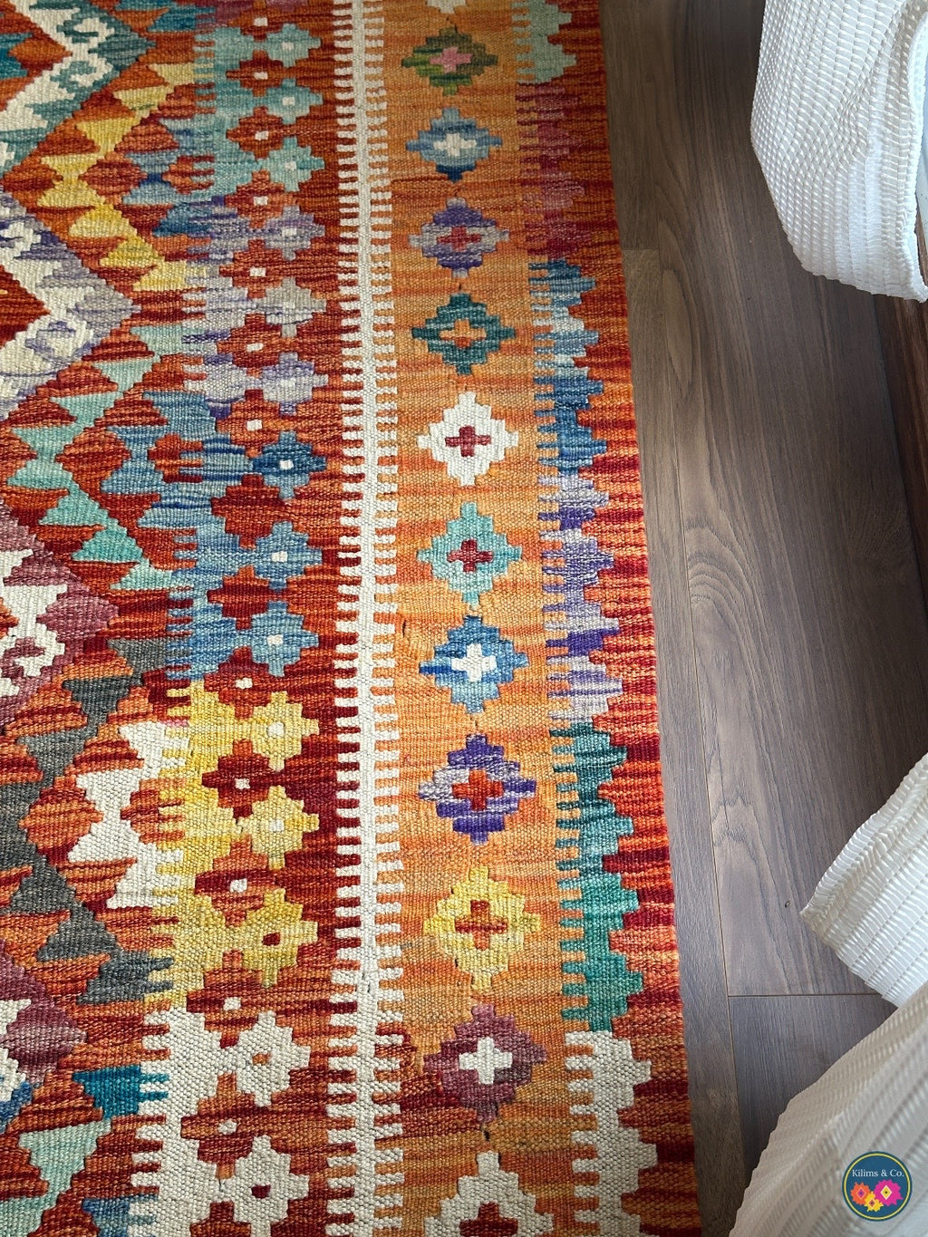 Pure Wool kilim 6ft 4in x 5ft 2in