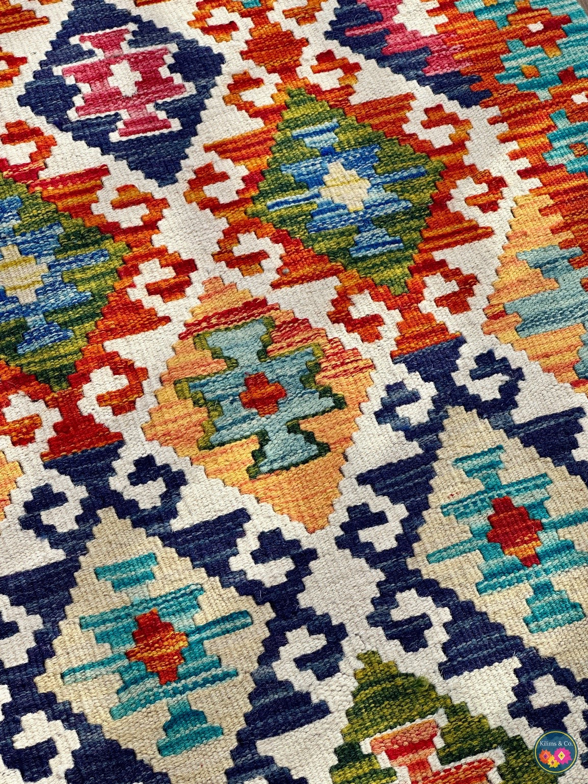 Table Runner (5’1” x 2’0”)